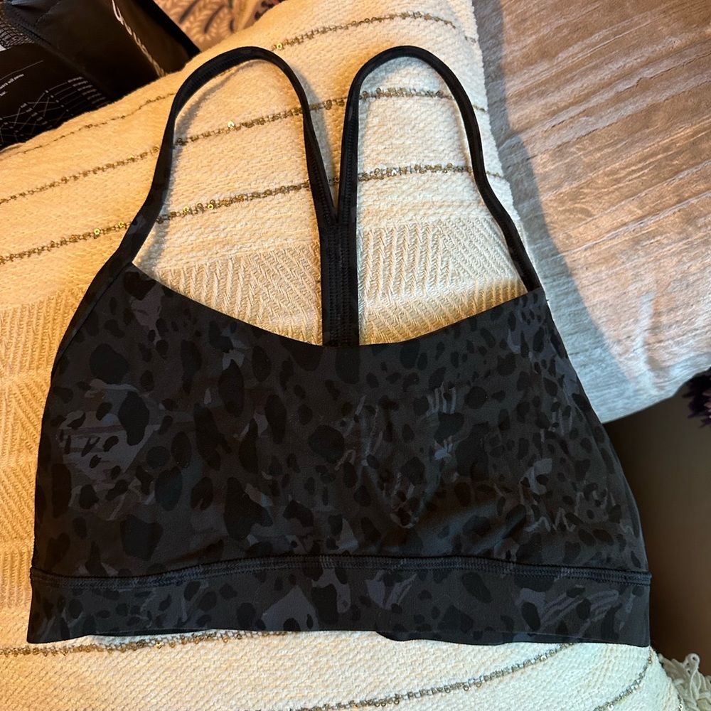 Lululemon flow y sports bra - align
